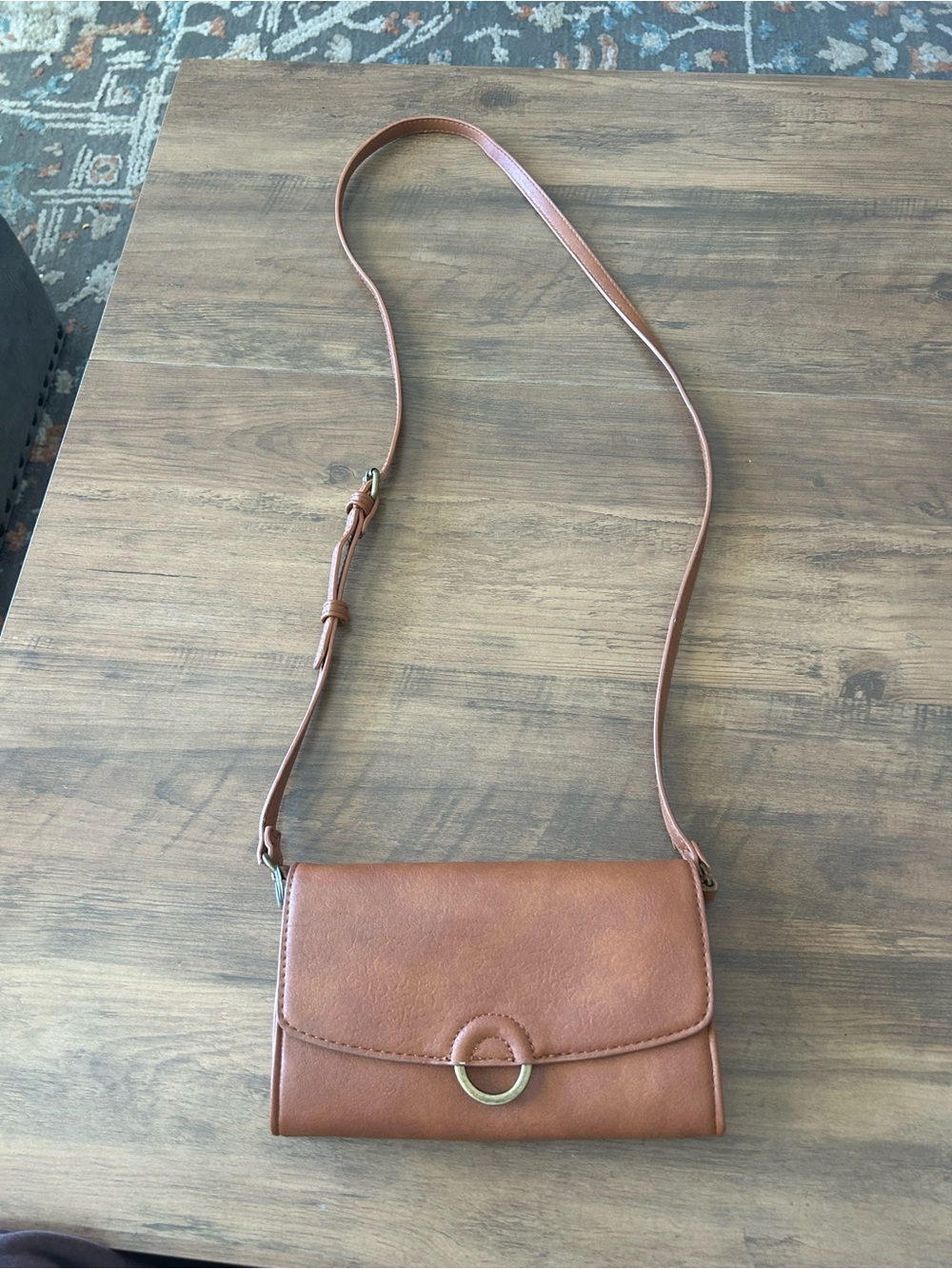 Universal Thread Tan Crossbody Bag with Front Ring Detail clutch removable strap